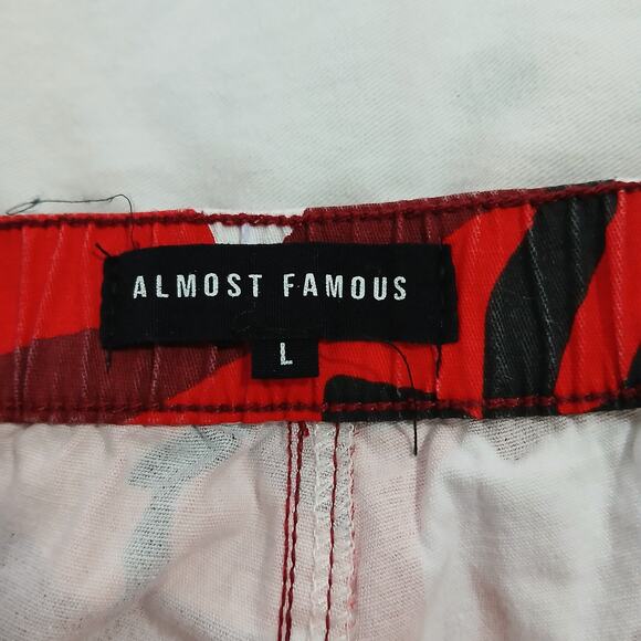 ALMOST FAMOUS Women's L Red/Black/White Camo Cargo Pants Cotton/Spandex Blend - Picture 2 of 12